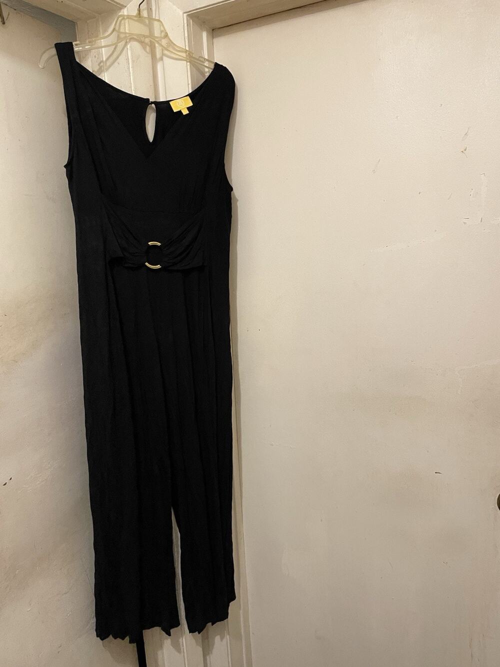 Liz Lange Plus Size XL Black Sleeveless Jumpsuit Gold Ring Detail Wide Leg